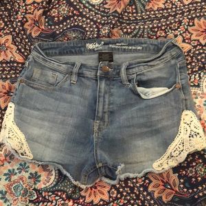 High Rise shorts with lace detail size 10